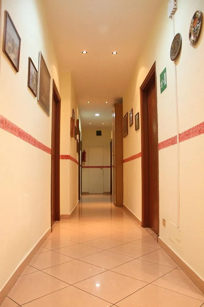 Hotel Siro Milan 2*,
