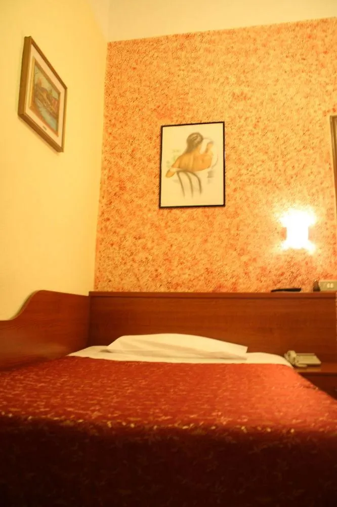 **  Hotel Siro Milan Italy